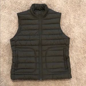 Olive Green Banana Republic men’s vest